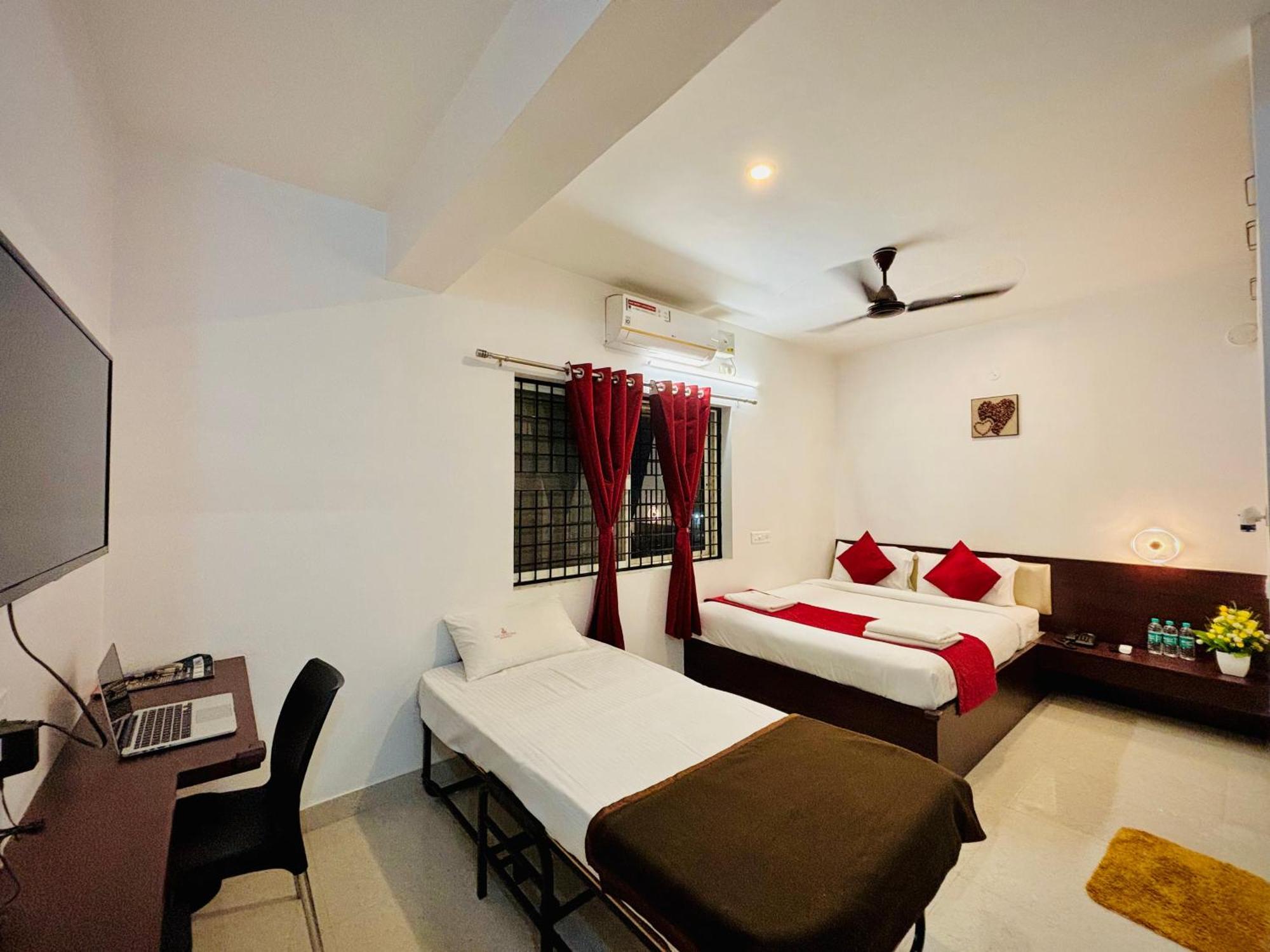 Sai Shreyas Residency, Best Hotel Near Bangalore Airport Dod Jala ภายนอก รูปภาพ